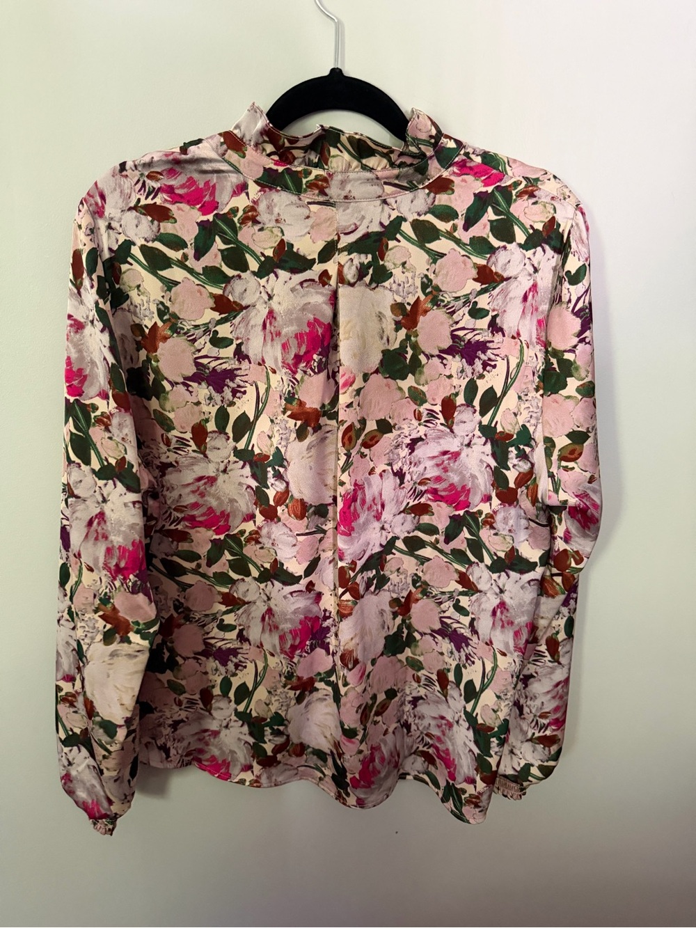 cabi Infatuate Blouse Limited Edition Size Large EUC - Picture 3 of 3
